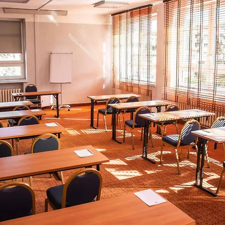 Ibis Styles Biala Hotell 3*