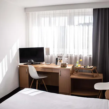 Ibis Styles Biala Отель